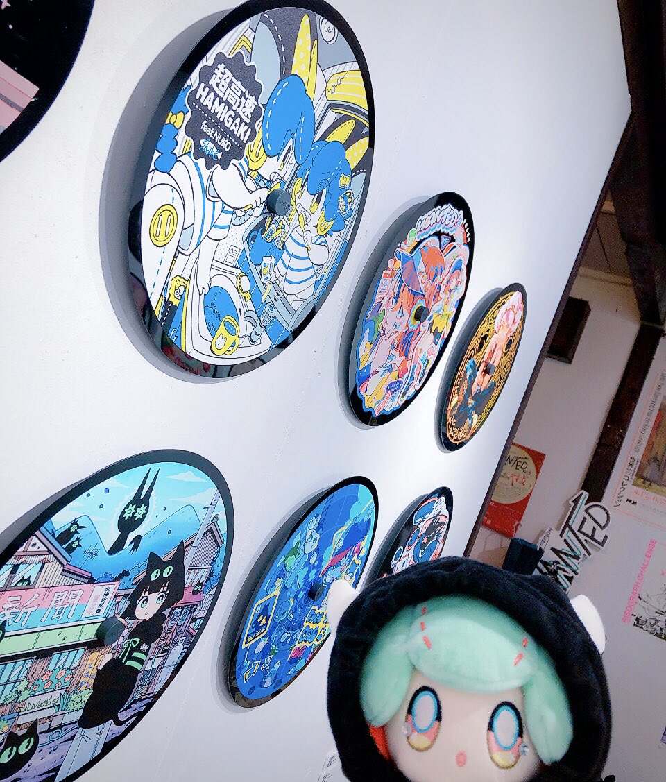 WANTEDvol.5の搬入にいってきました！めっちゃ良すぎ空間👼グループ展『WANTED vol.5』は明日から大阪 カフェギャラリーきのね で開催です〜よろしくお願いします🙋‍♂️🎶