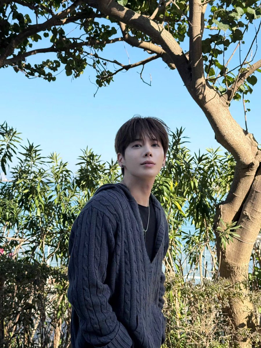 tori 🦫 tweet media