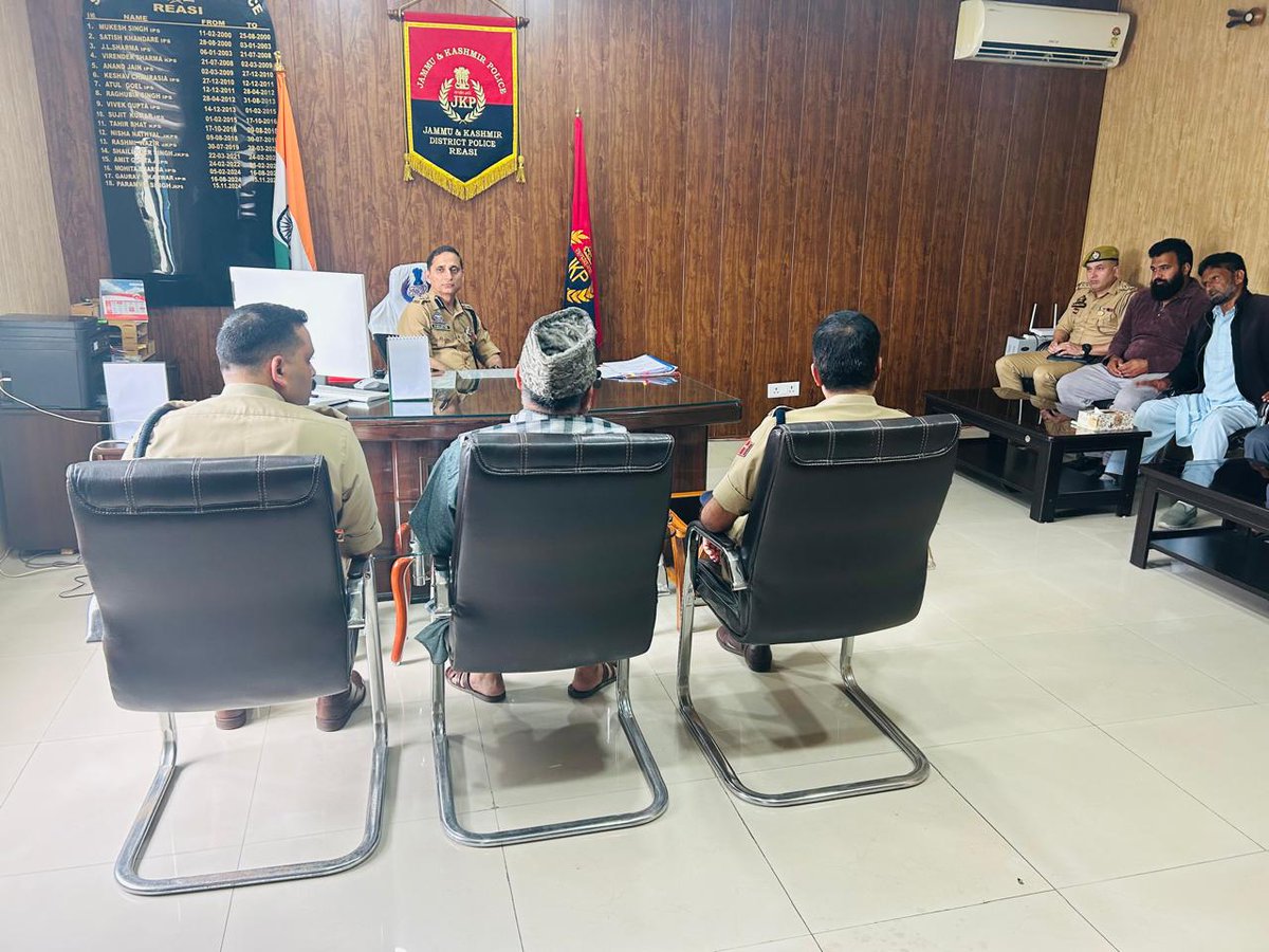 DISTRICT POLICE REASI tweet media