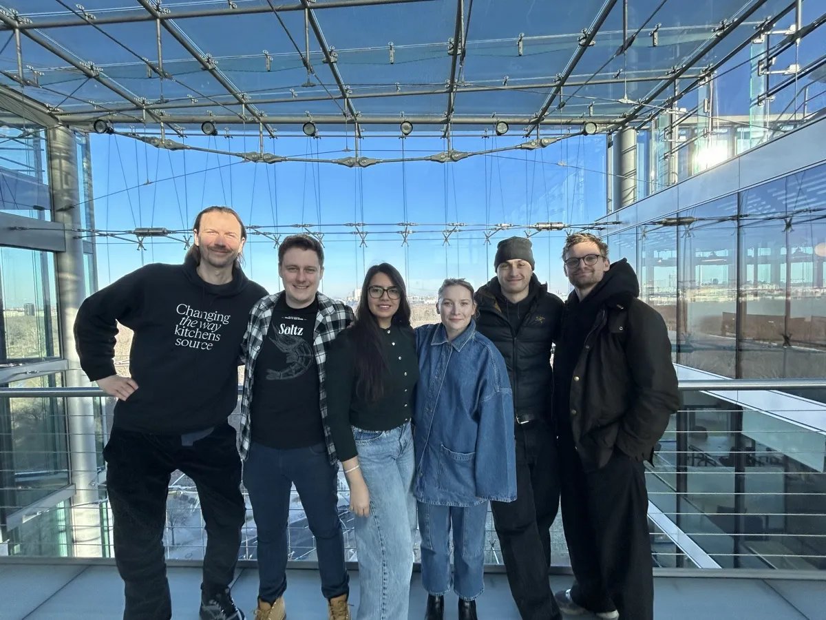 ArcticStartup tweet media