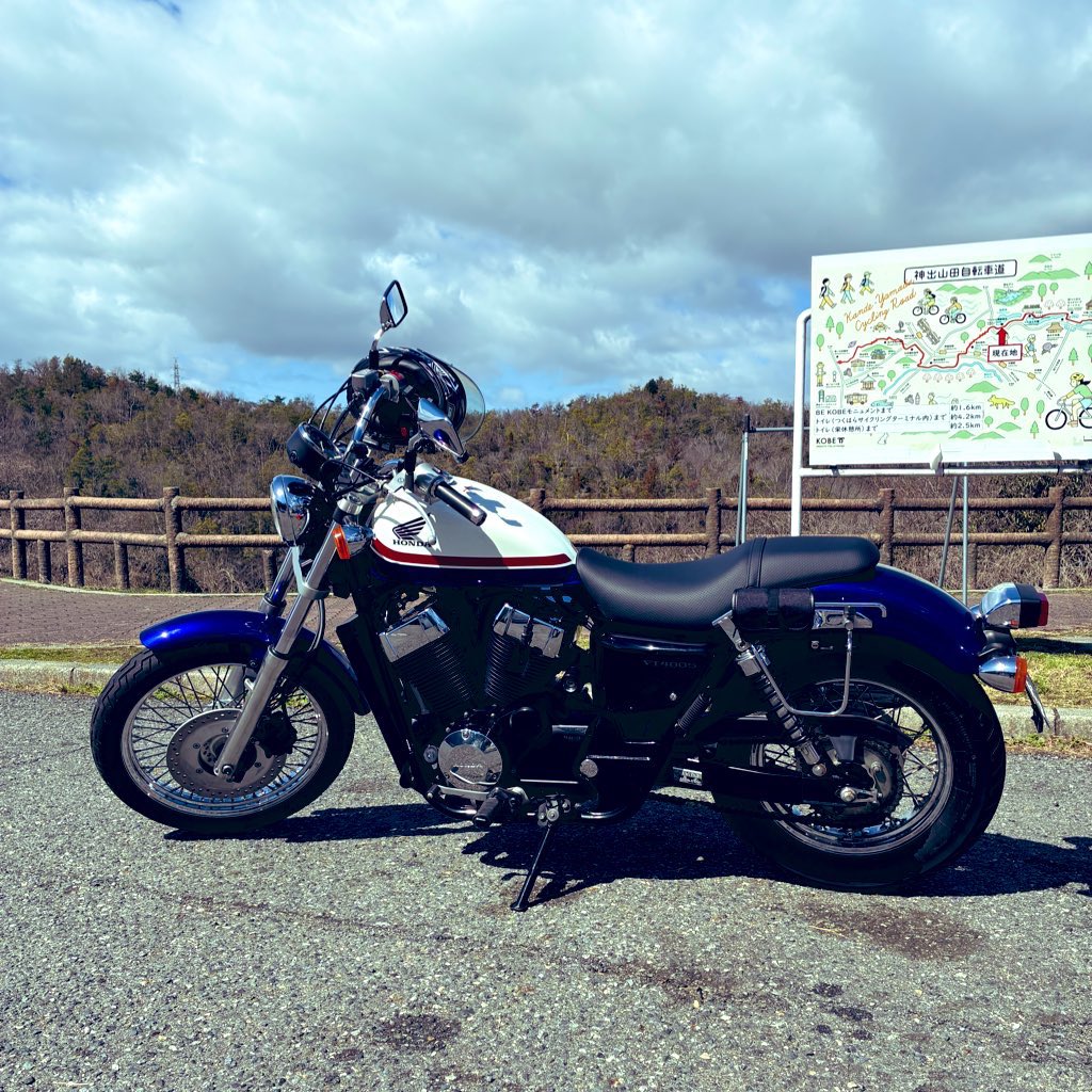 yanyan216yanyan's tweet photo. 今んとこ自分以外の見たことないっすね😅
#バイク #vt400s
#自分のバイクが不人気車と言われてしまったバイクを貼る https://t.co/rFkzE1qbBT