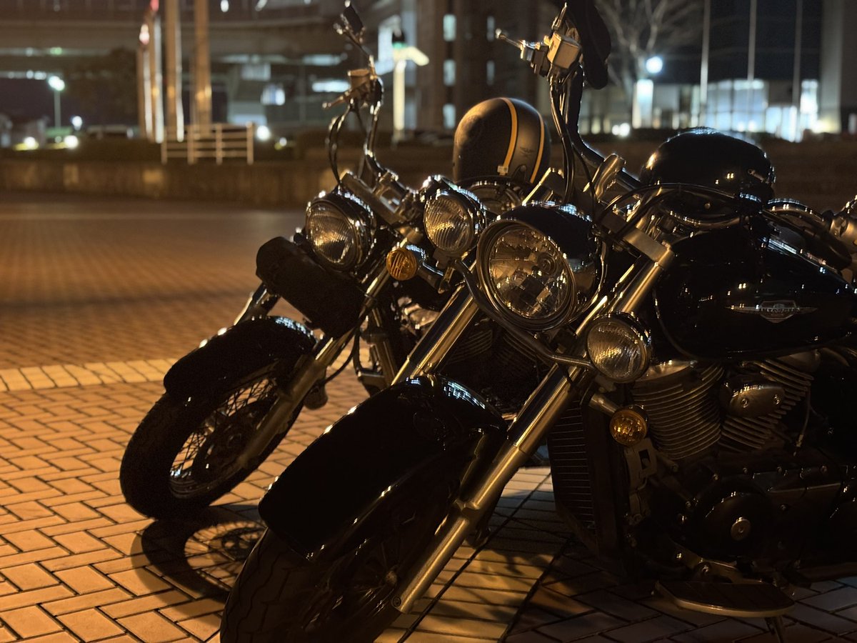 lespaulPlayer_'s tweet photo. うちの後輩のバルカン納車祝いでした https://t.co/bMHEZDOv1W