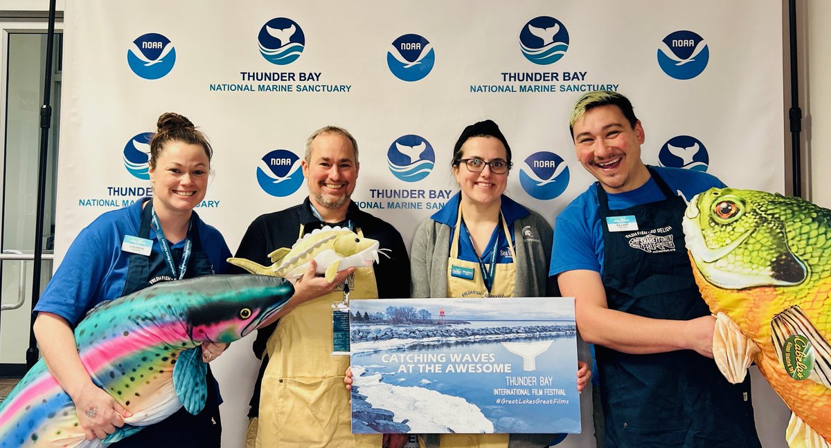 sanctuaries's tweet photo. @ThunderBayNMS recently celebrated 14 years of bringing ocean and Great Lakes films to northeast Michigan through the annual Thunder Bay International Film Festival. 🎞️ 🎬

👉 Learn more about this year's festival in our latest #NoteFromTheField: https://t.co/zB0i1K3C94 https://t.co/b7ZwDJxs8m