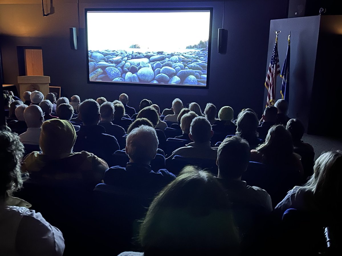 sanctuaries's tweet photo. @ThunderBayNMS recently celebrated 14 years of bringing ocean and Great Lakes films to northeast Michigan through the annual Thunder Bay International Film Festival. 🎞️ 🎬

👉 Learn more about this year's festival in our latest #NoteFromTheField: https://t.co/zB0i1K3C94 https://t.co/b7ZwDJxs8m