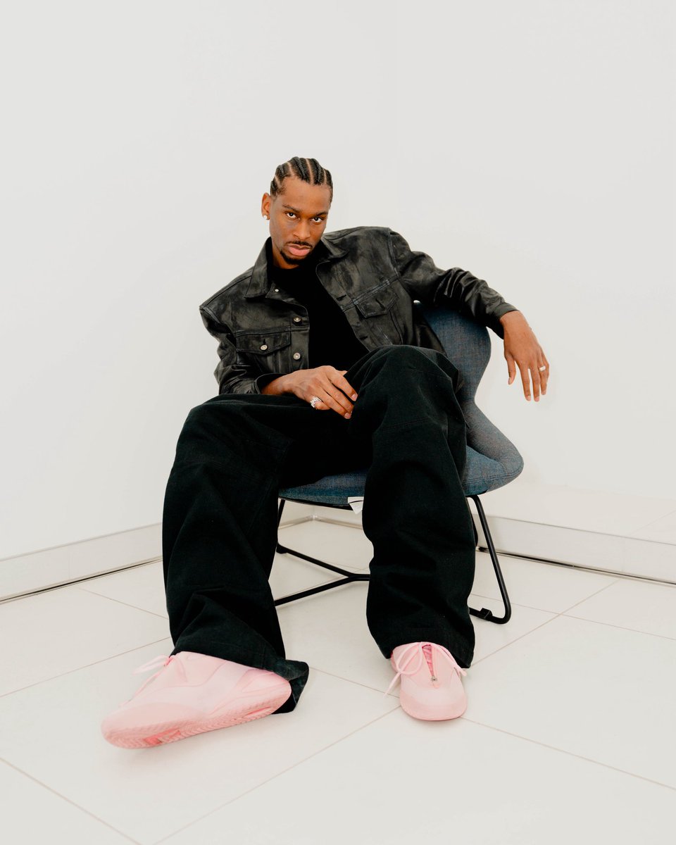 Converse tweet media