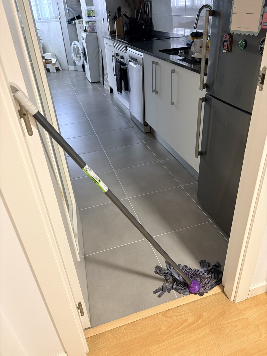 Daniel Peña tweet media