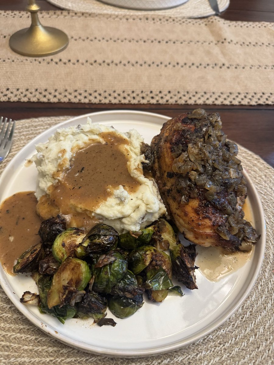 Troy shallow tweet media