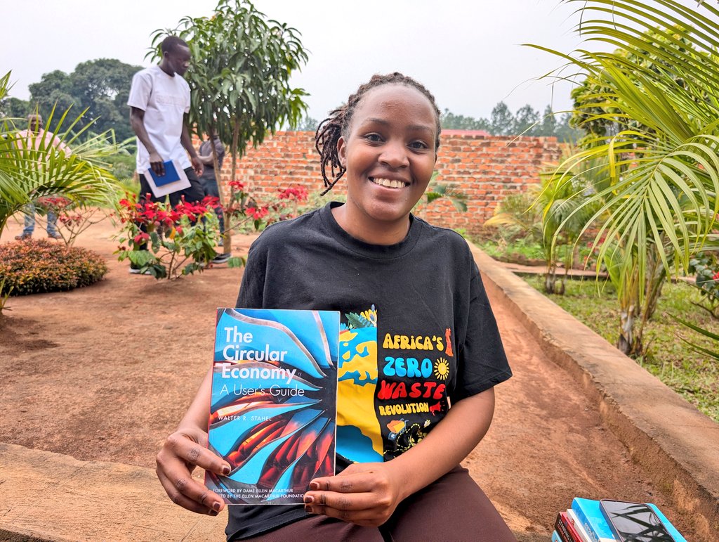 End Plastic Pollution tweet media