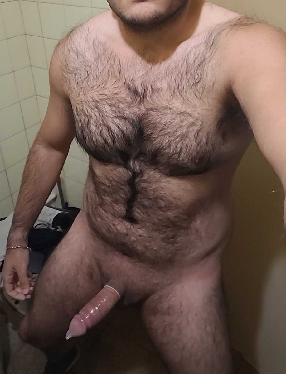 maxxz78's tweet photo. Chudai bear https://t.co/zVLigtO3eg