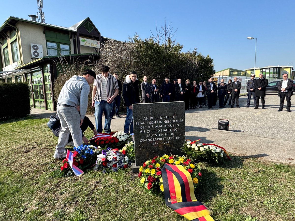 Botschaft der Republik Polen in Wien tweet media