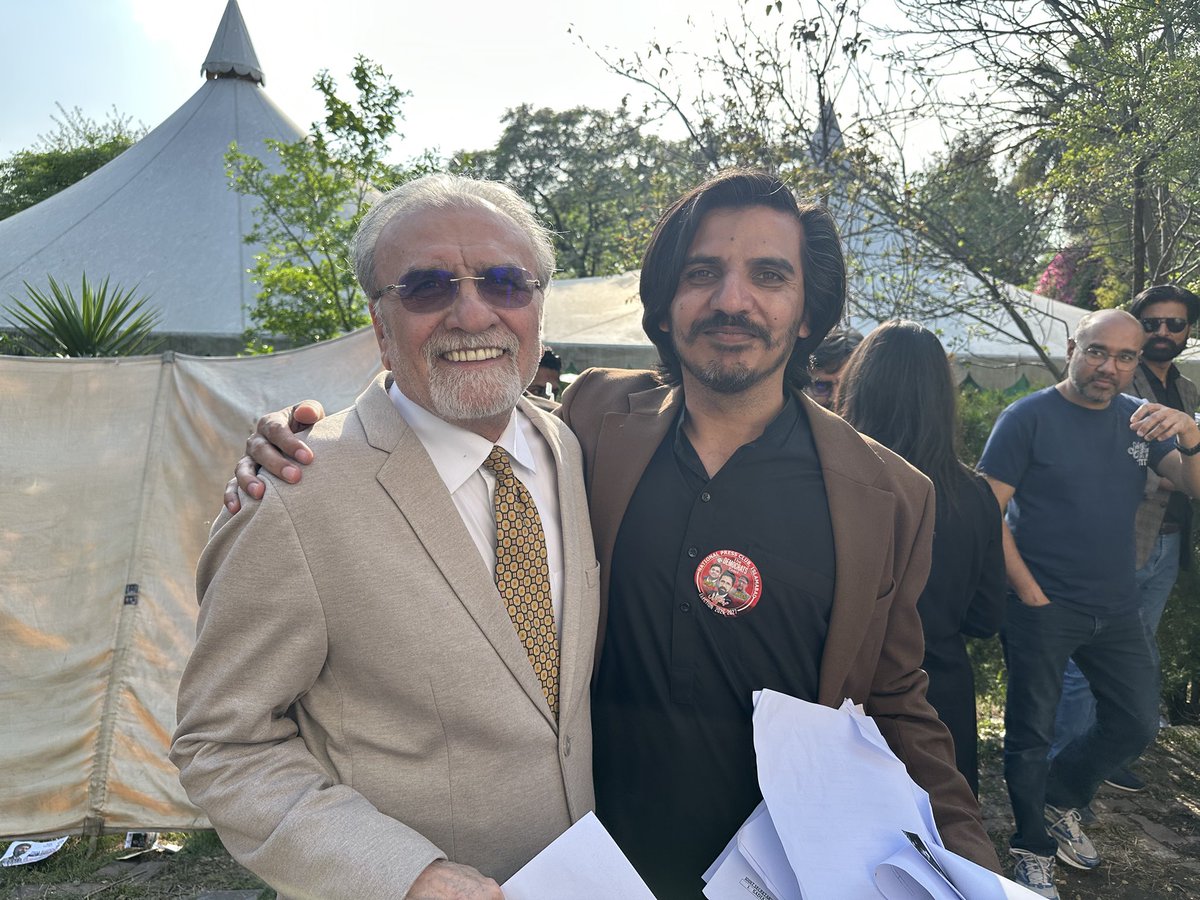 Asad Ali Toor tweet media