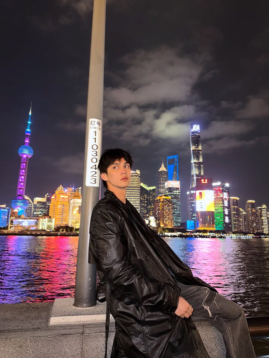 Binmyheart999's tweet photo. สุดหล่ออินเซี่ยงไฮ้

IG : bright

Bright Vachirawit
#bbrightvc @bbrightvc
#bright https://t.co/O7Lr9gRTfj