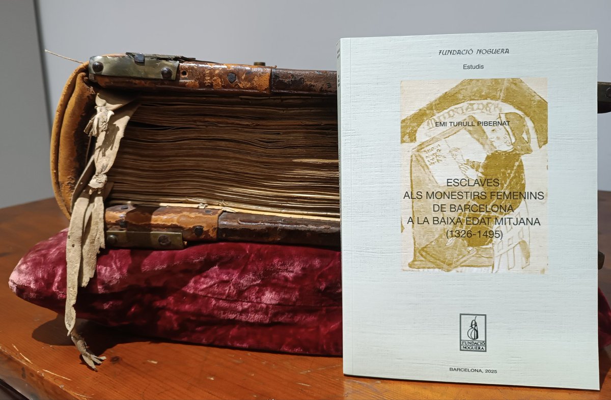 ACUBmbc's tweet photo. 🗣️ Nova incorporació a les biblioteques auxiliars de l'AMSPP i l'AMSBM📚
I aquesta, fruit de la recerca que @EmiTurull ha desenvolupat en part als nostres arxius, ens fa especial il·lusió 🥰  Felicitats Emi‼️ https://t.co/FBPr9u1ZUx