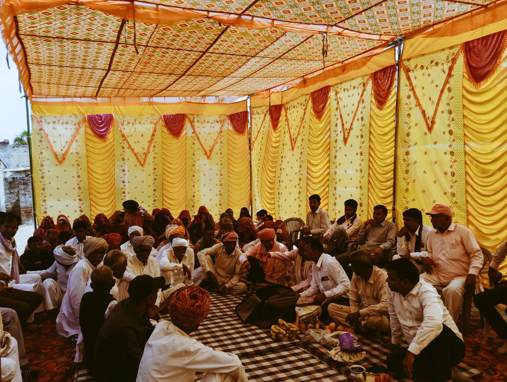 Musafir_921's tweet photo. बड़े भाई जी की सगाई 💍💗😎
#Congratulations Bhai ji 🎉
#engagement
#Todaypic 📸 https://t.co/HCIRi5YC3g