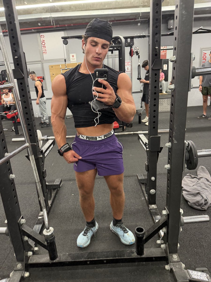 Alex Aaron tweet media