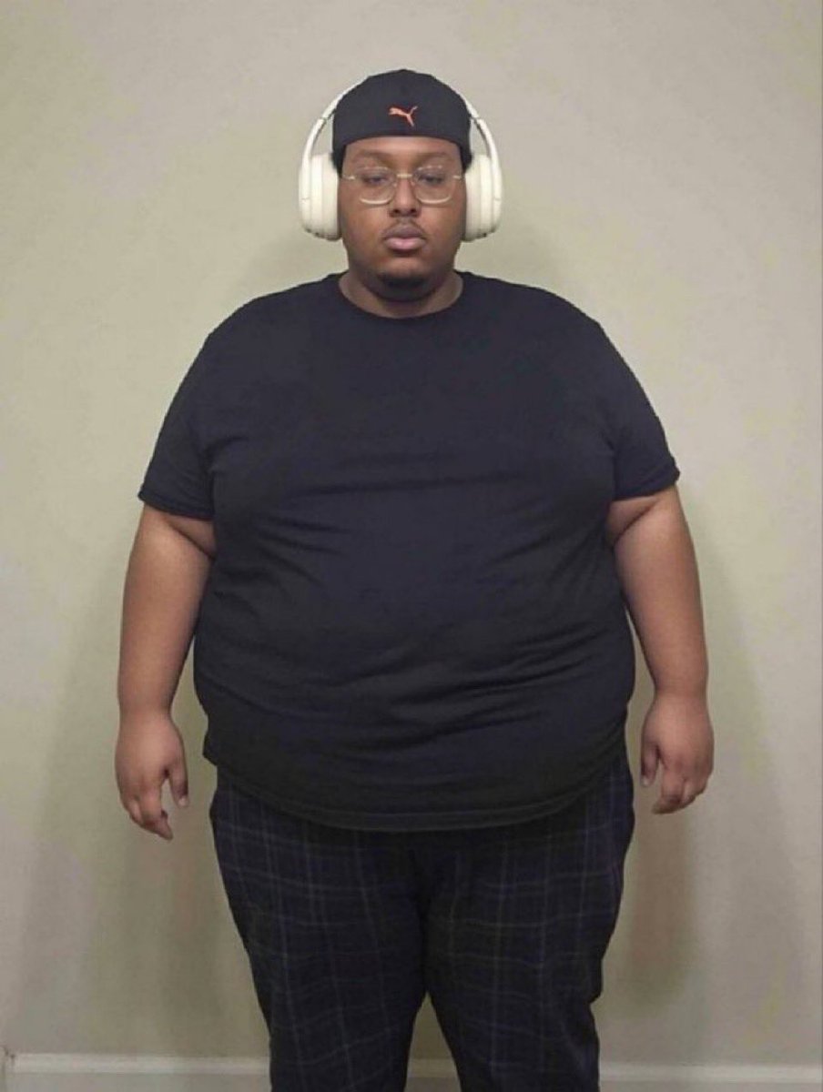 autistic_loser's tweet photo. @hoodg3nius @TheFaithSheriff Nigga tryna hop on the trend hop on a treadmill instead fat boy https://t.co/5lz4AlRN5b