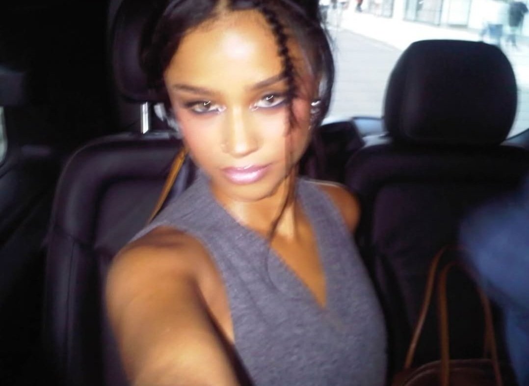 She always has the BEST taste in picking photos