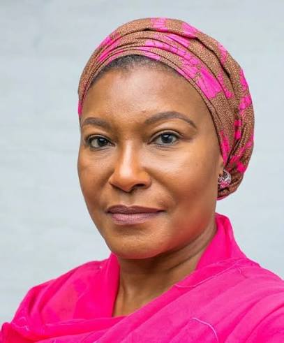 𝔼𝕟𝕟𝕪 tweet media