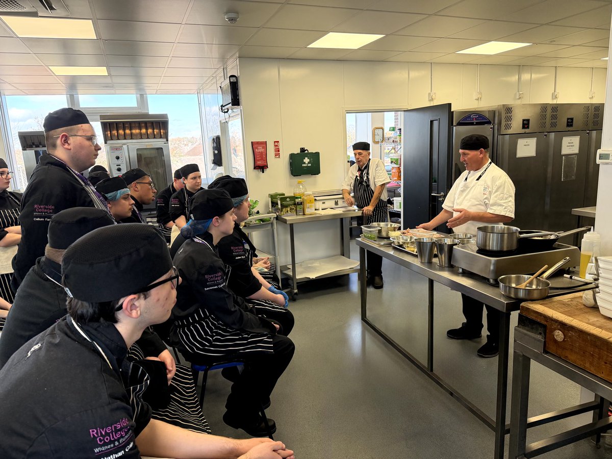 Riverside College tweet media