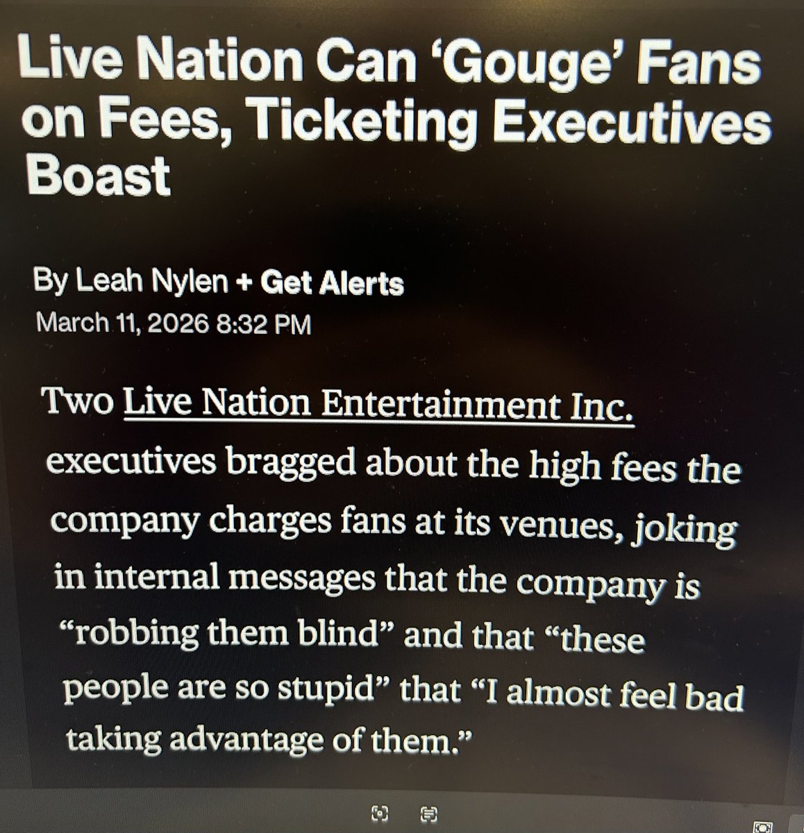 SchlangDaddy - Licensed to ILL tweet media