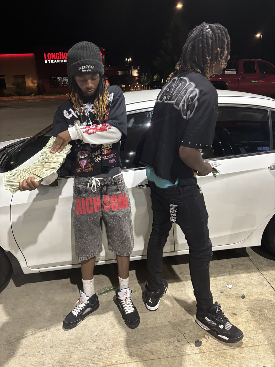 Coreymafia1's tweet photo. https://t.co/8eHVQVo5pw