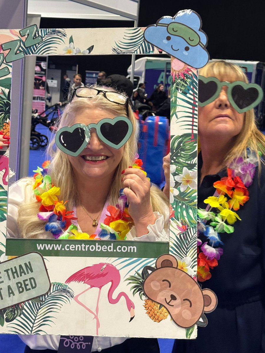 Centrobed tweet media