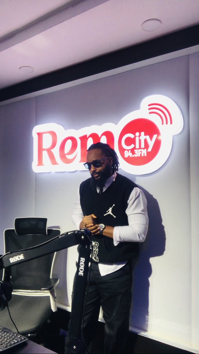 Paschalito Omo Ologo ⭐⭐⭐ tweet media