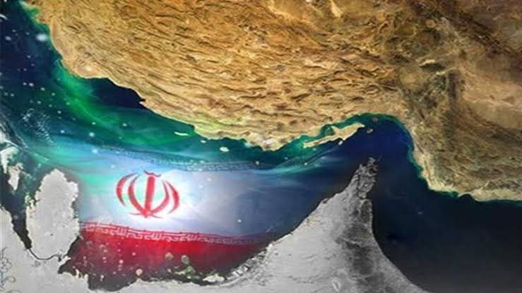 MTavatli's tweet photo. تنگه هرمز
وقتی گفتن تنگه هرمز گلوگاه دنیاست، خندیدن🤣
وقتی گفتن می‌بندیمش، خندیدن😂
حالا که بسته شده و دست روی گلو آمده…☹️
فهمیدن:🤔
این تنگه، تنگه. 🔥😎
#تنگه_هرمز #ایران_وطنم #ایران_آباد 
#ایران_ابر_قدرت_نو_ظهور https://t.co/mEUErJ5M6g
