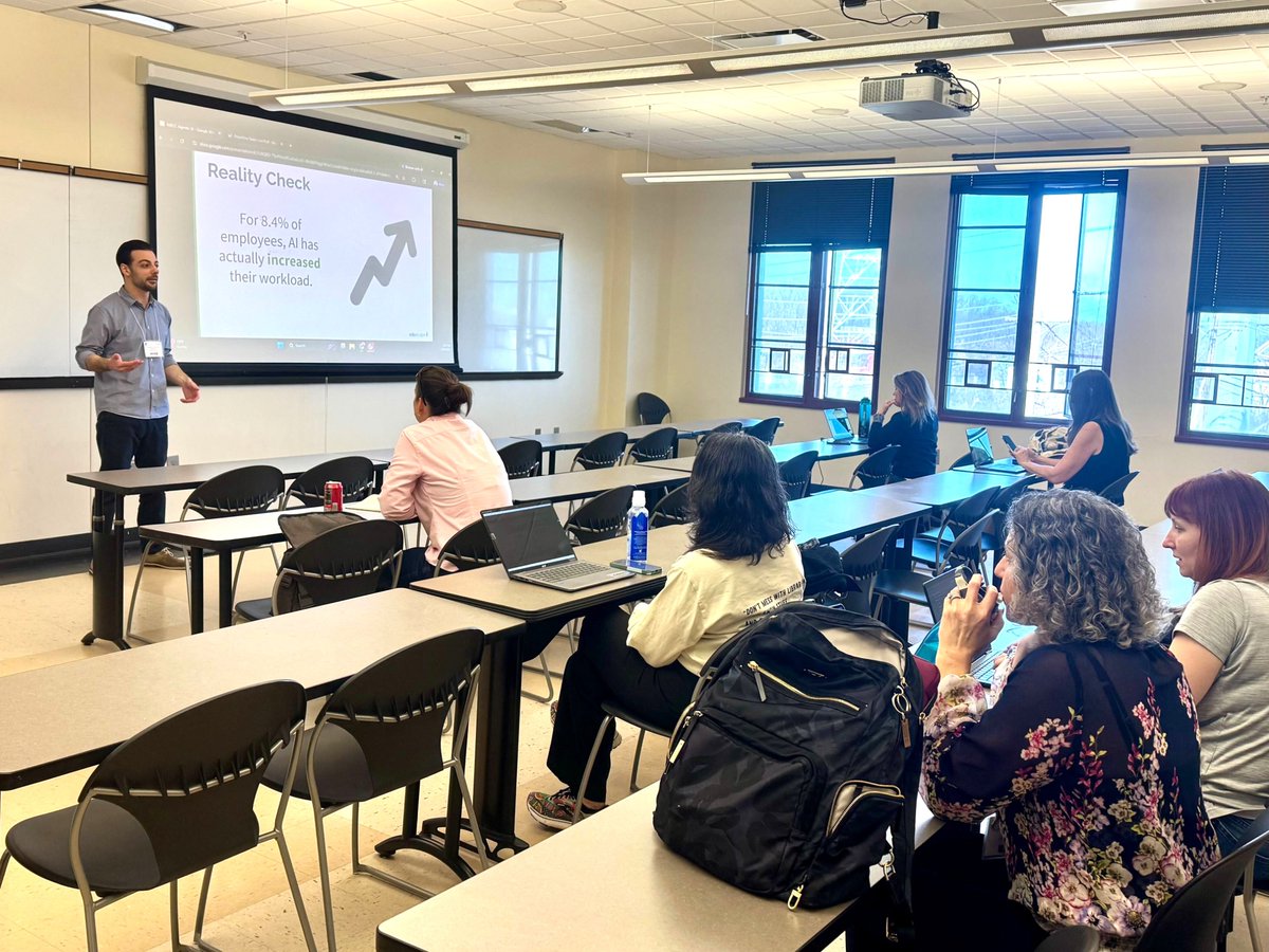 Eduscape tweet media