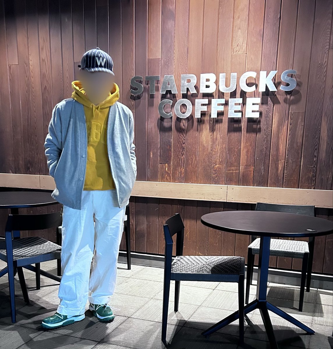SanDiego_Jordan's tweet image. 桜ラテより本日もお疲れ様でした。
安定の美味しさですね。

このパンツはホワイトではなくて、生成色でしかもメイドインアメリカなんです。
メイドインアメリカという言葉には何故か弱いんですよね。

#samples
#keboz
#stanray
#nike