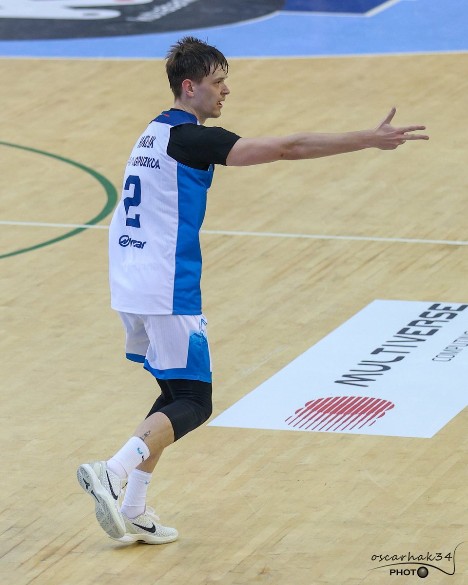 Oscar Araujo tweet media