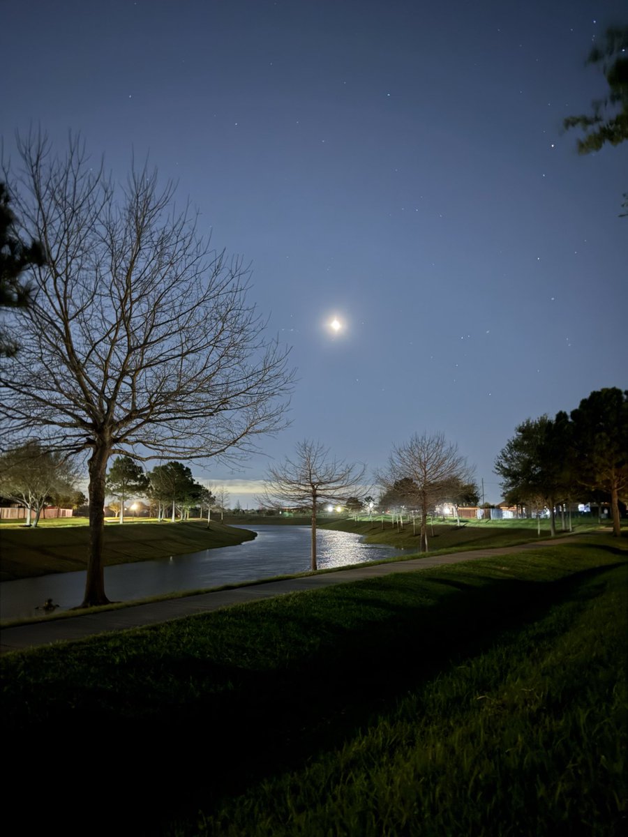 Just Juliet tweet media