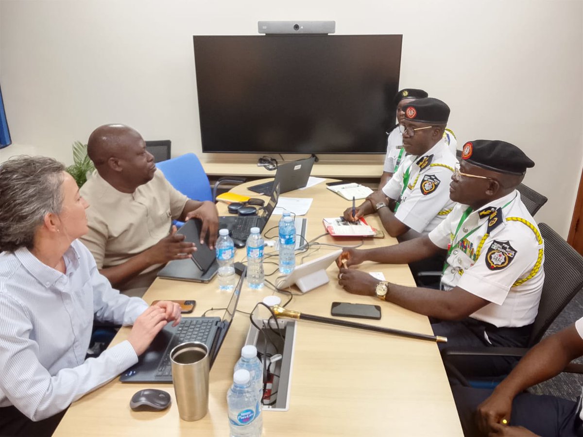 Federal Fire Service tweet media