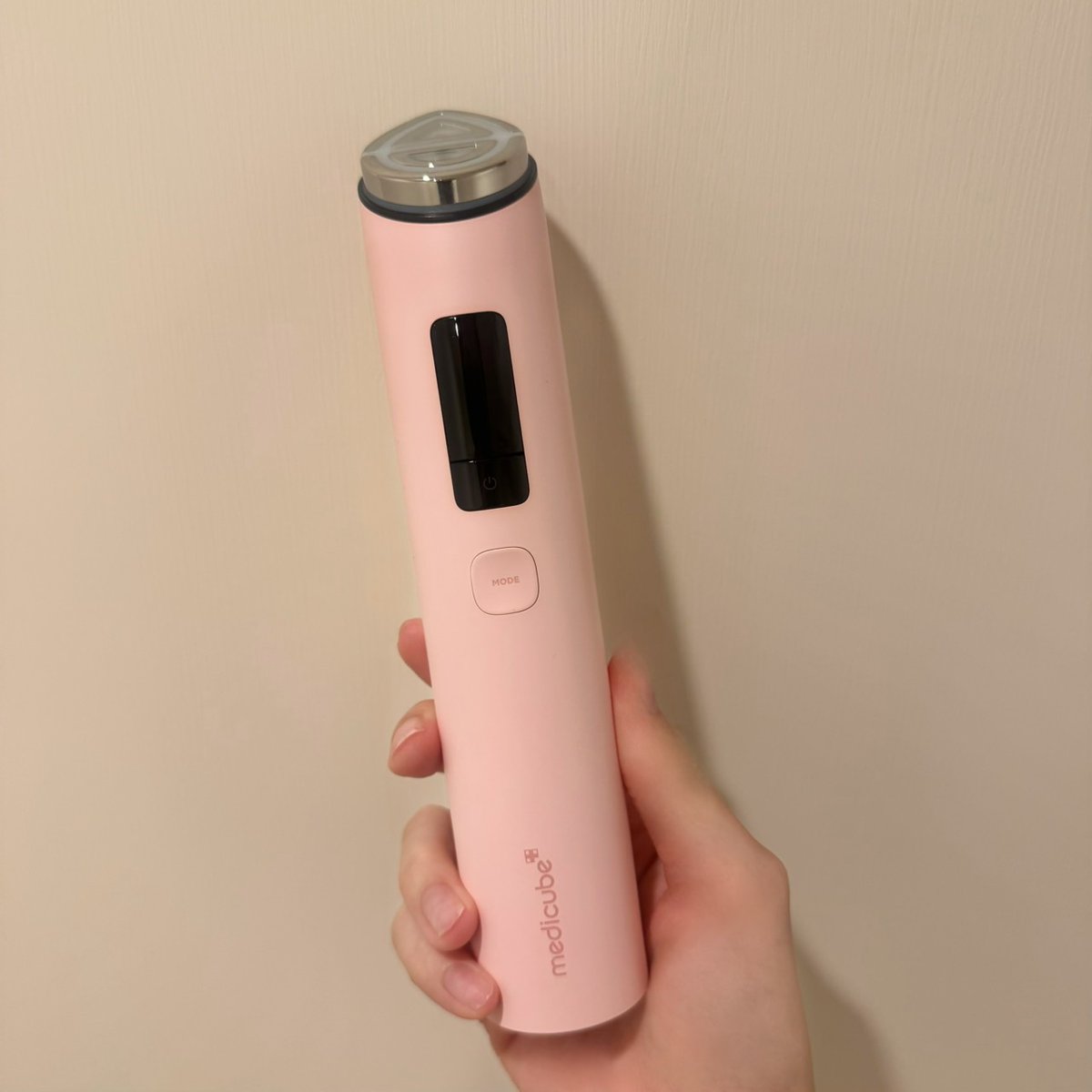_saa2y's tweet photo. わかる。この美顔器ガチ良すぎるから語らせてください。 https://t.co/92J3fZzVat