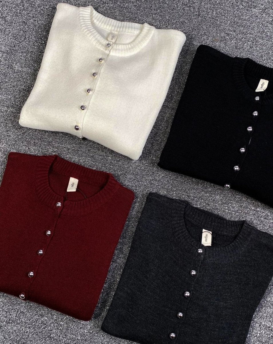 RecomByYou's tweet photo. kalo ini salah satu cardi yg jadi best seller bgt, apalagi warna maroonnya keliatan cakep gitu

olive cardigan
https://t.co/rLIs07aa8H https://t.co/tqNNYkfskX