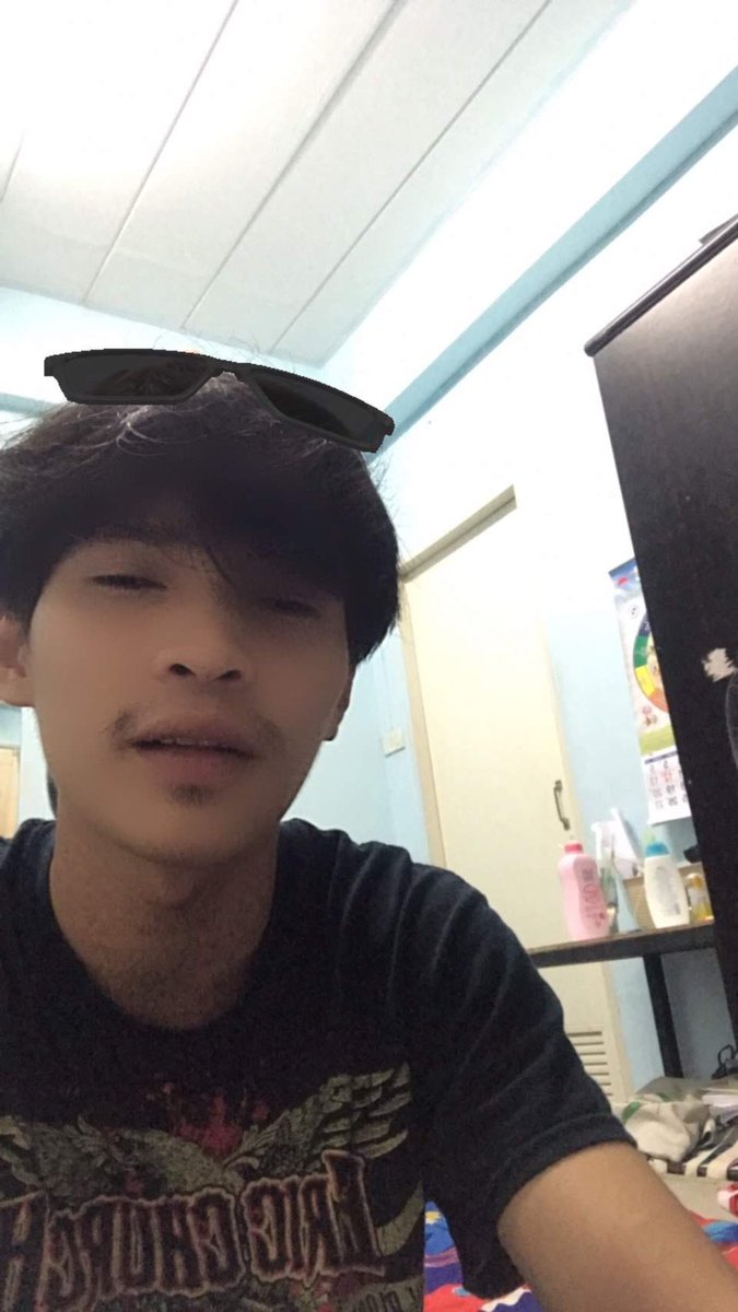 ลาบ tweet media