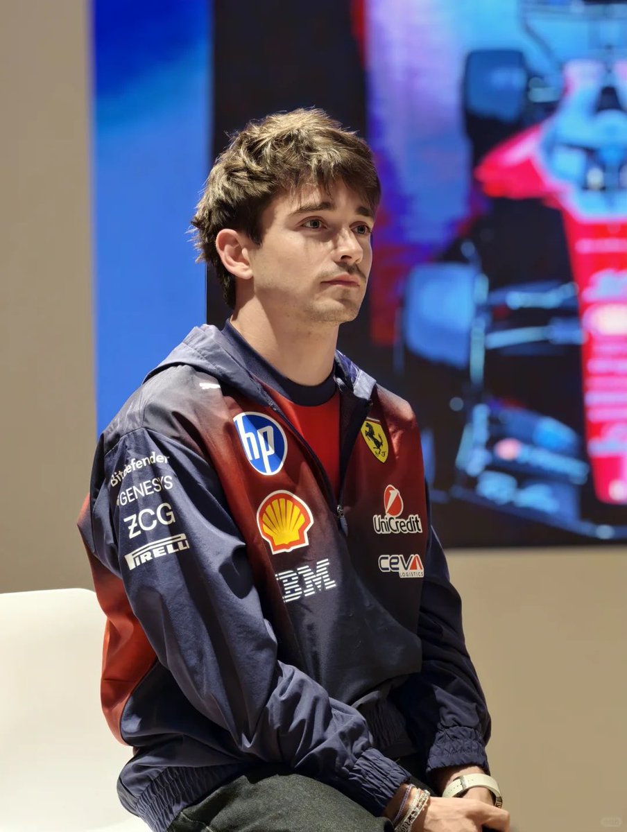 TeamLeclercCN's tweet photo. Charles last night for HP. https://t.co/xA1cdxn7ka