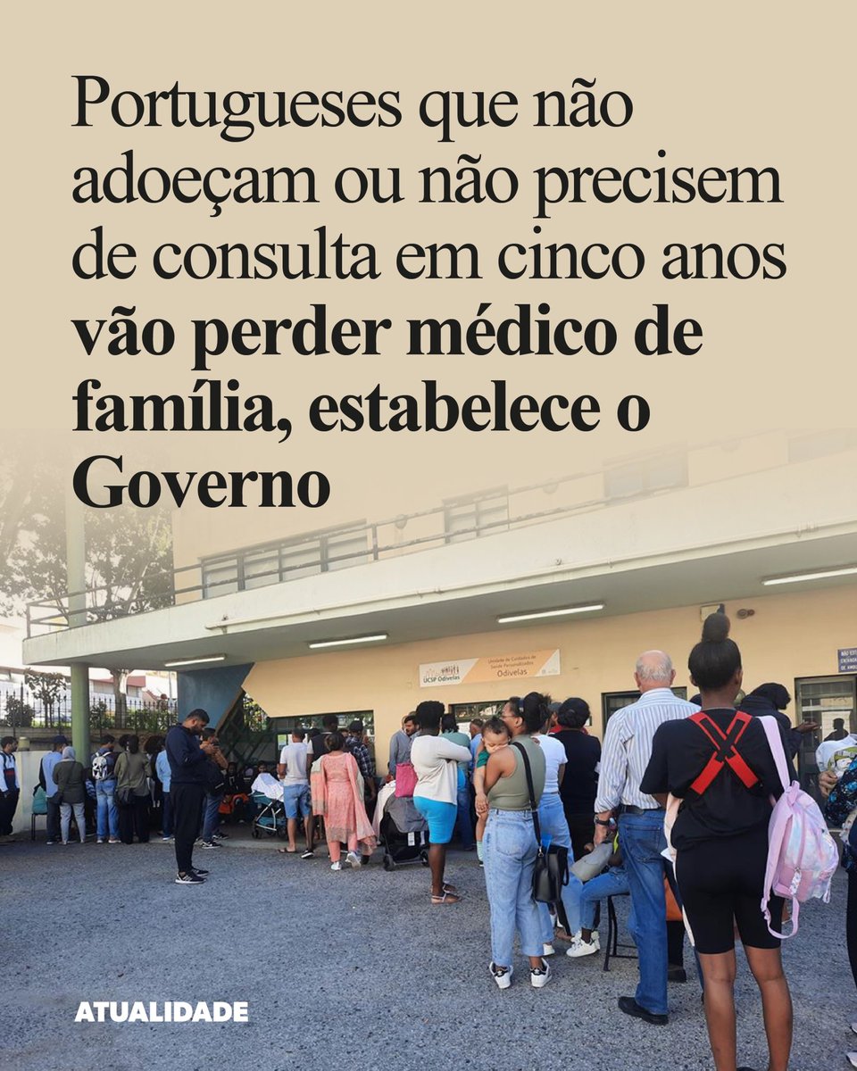 AndreCVentura's tweet photo. Em vez de resolver o problema dos portugueses sem médico de família, o Governo quer apagar as pessoas da lista do SNS. Fraude e incompetência! https://t.co/z4Xvy0g645