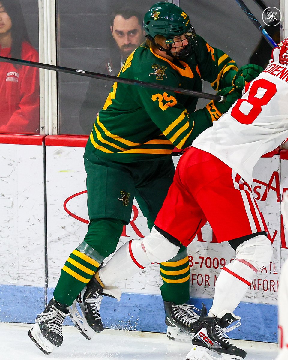 UVM Men's Hockey tweet media