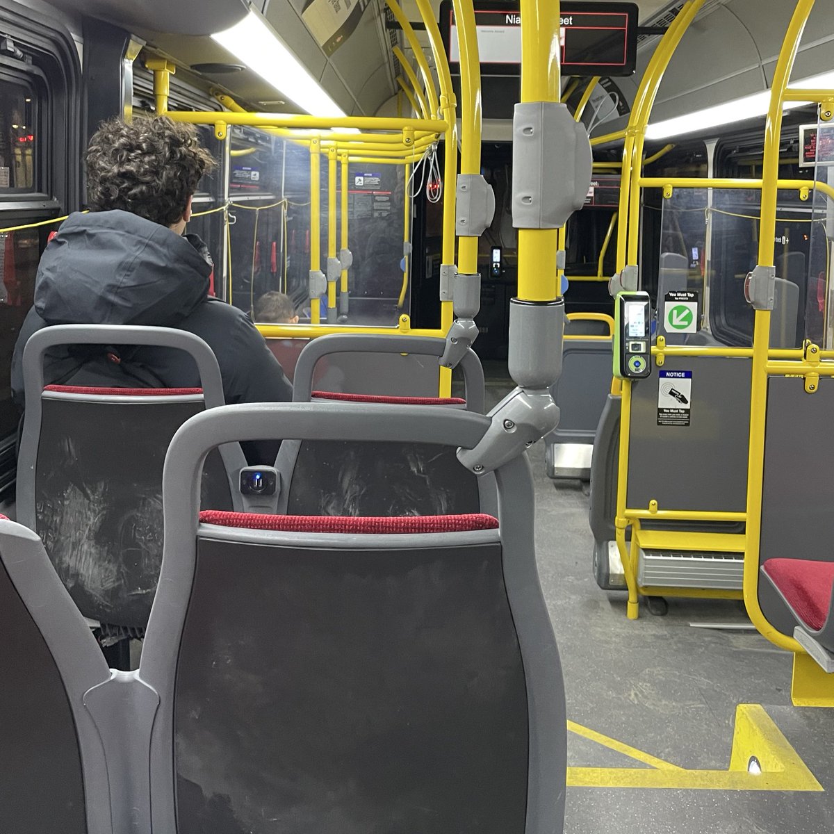 Anna Lisa tweet media