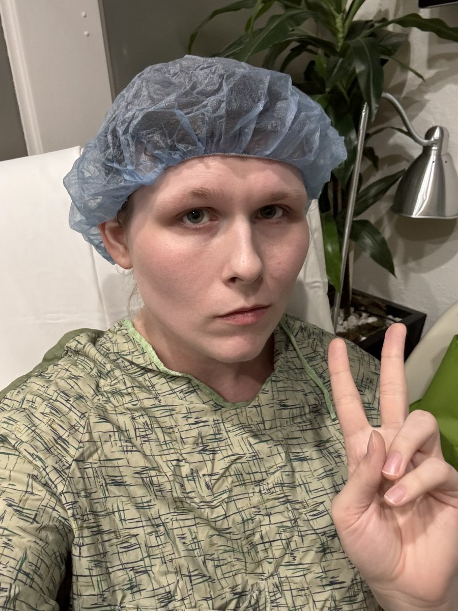 penny, etc tweet media