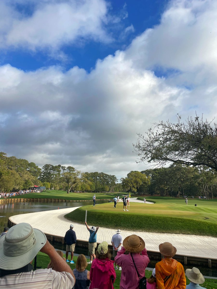 Cody Johnson™ tweet media