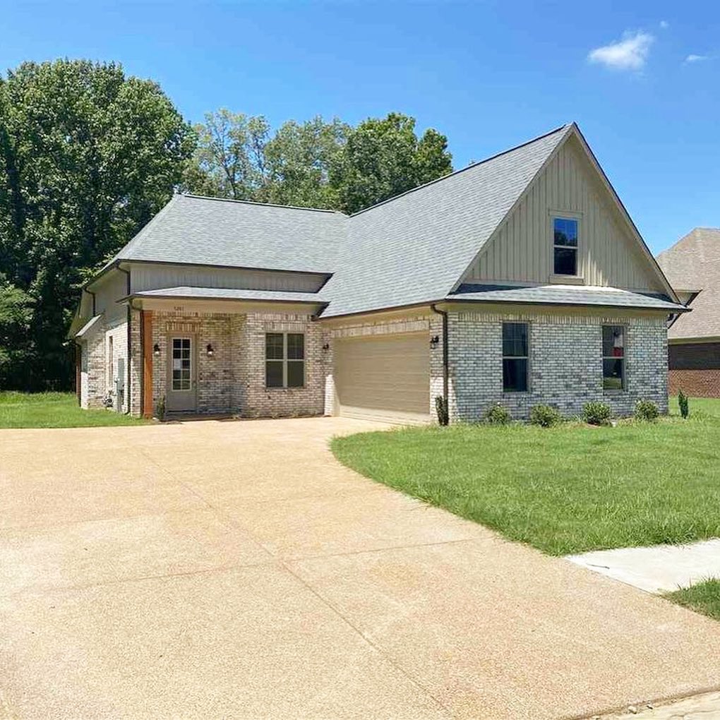 Malue Montclairre tweet media