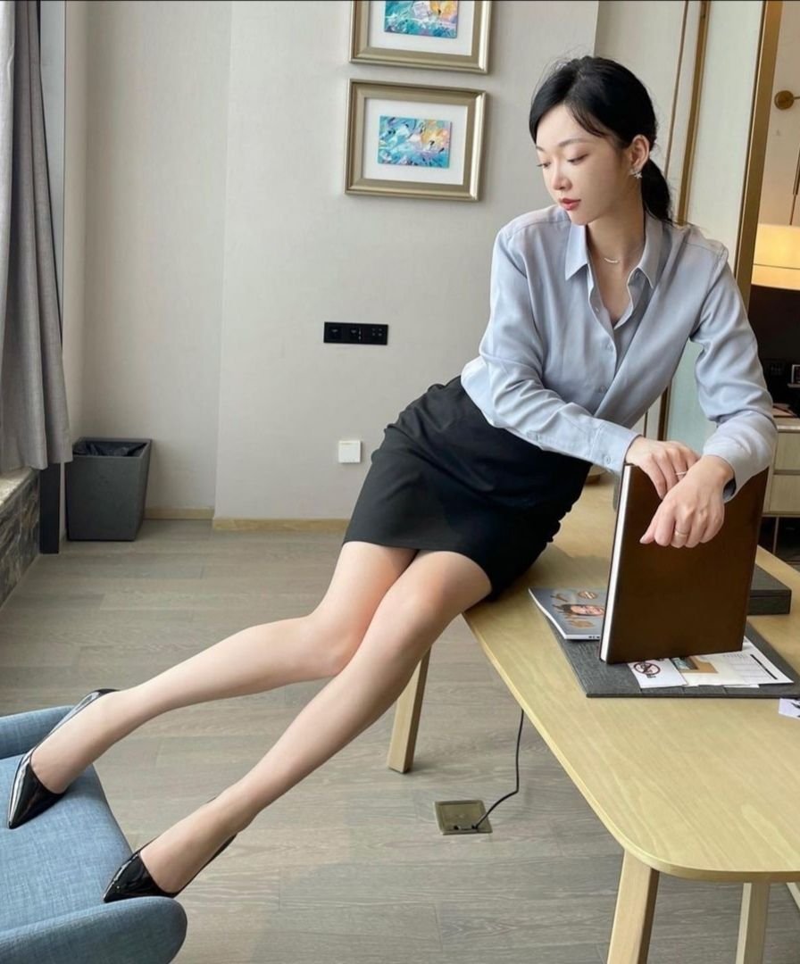 堕落女监狱长 tweet media