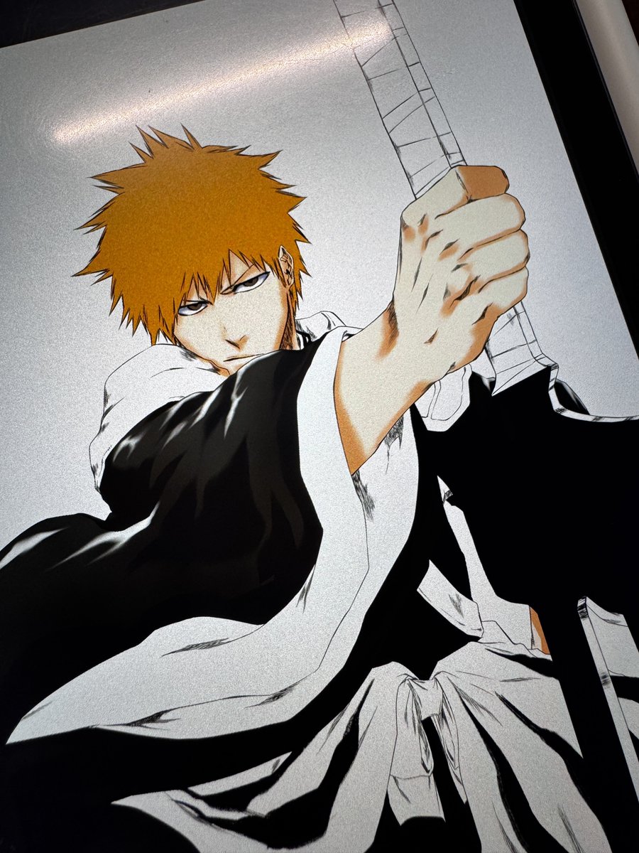 아이패드 미니로 열심히 그리는 중