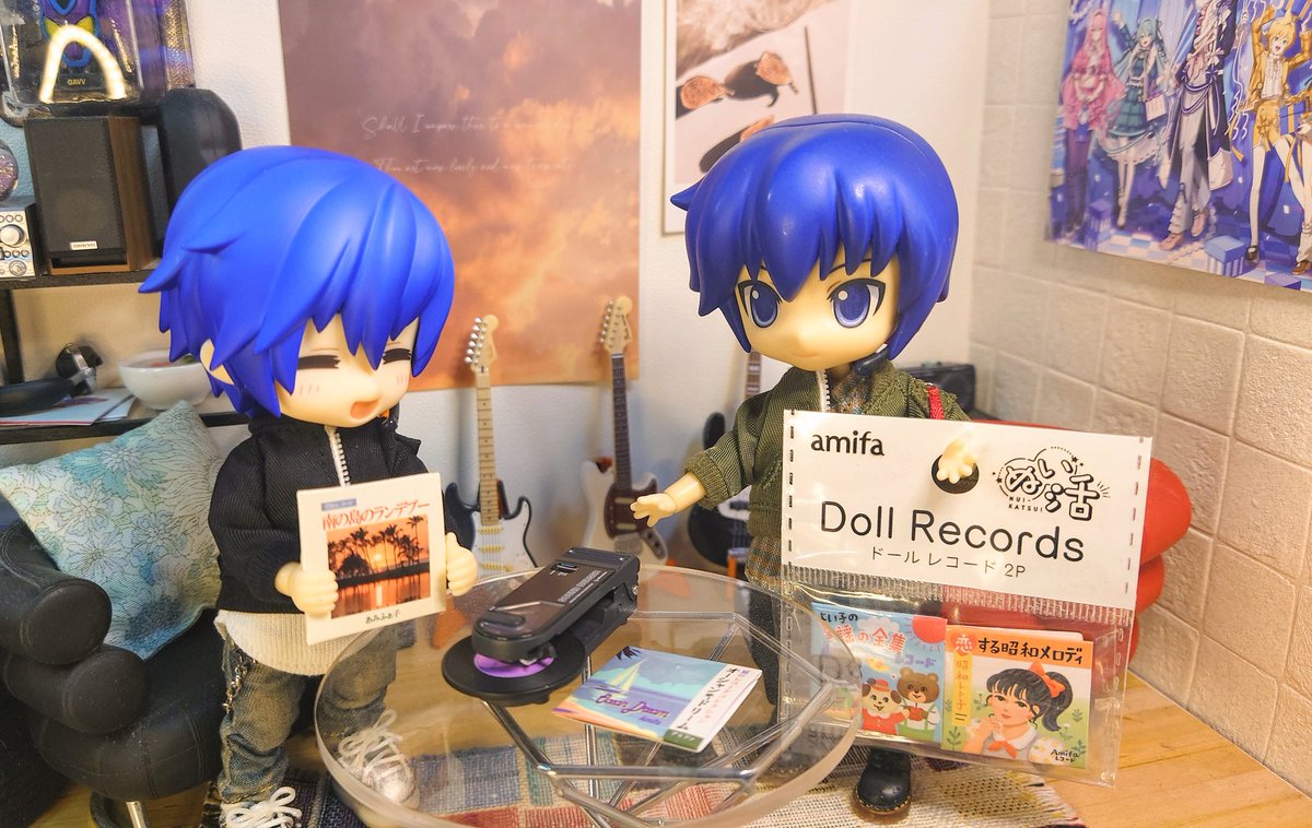 #深夜のねんどろ撮影６０分一本勝負
3/12【ねんどろさいず】ふらいんぐ

最近は100均でもねんどろサイズのミニチュアが増えてて嬉しい😆