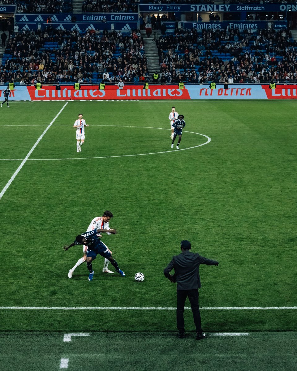 gelo_graphie's tweet photo. [ @OL - @ParisFC ]
📍Groupama Stadium, Lyon 🇫🇷

Une nouvelle fois en tribune, essayant d’être spectateur mais le reporter prends le dessus.
50mm fixe + Canon R5.

•
#gelo_graphie #QualitéNetflix #CanonR5 #OL #teamol #Football 
📷: @gelo_graphie
Copyright 2026©️ https://t.co/FwDvAi2wZl