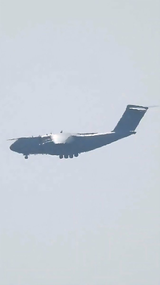 LebanonJets's tweet photo. 3 days in a row of #France AirForce A400M into #Beirut from Orleans/Bricy. Today is #FRBAF #3B776D as #CTM0359 usually get 1/month or less 
@CotamFleet @FrenchTrackers https://t.co/fZAPcToQuj