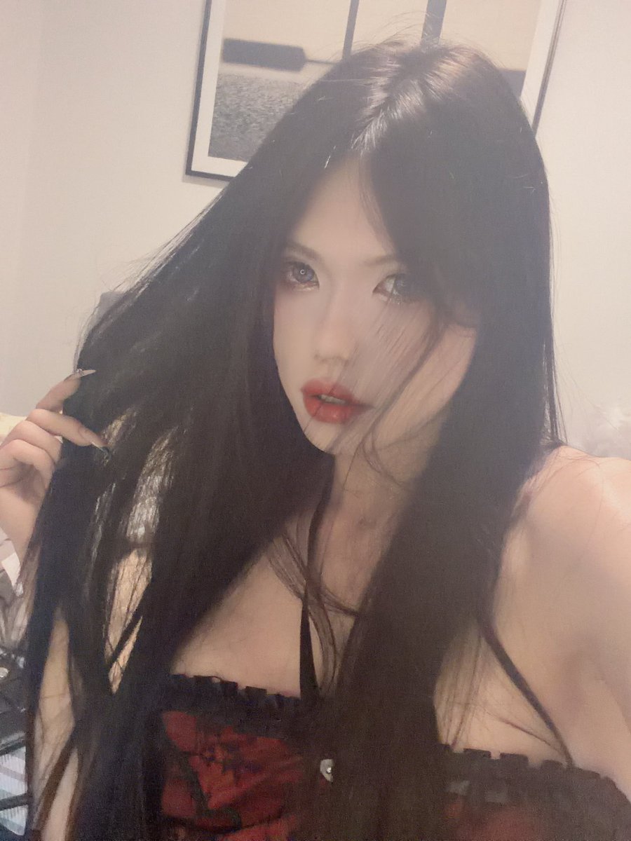 Yolo黎小雅 tweet media