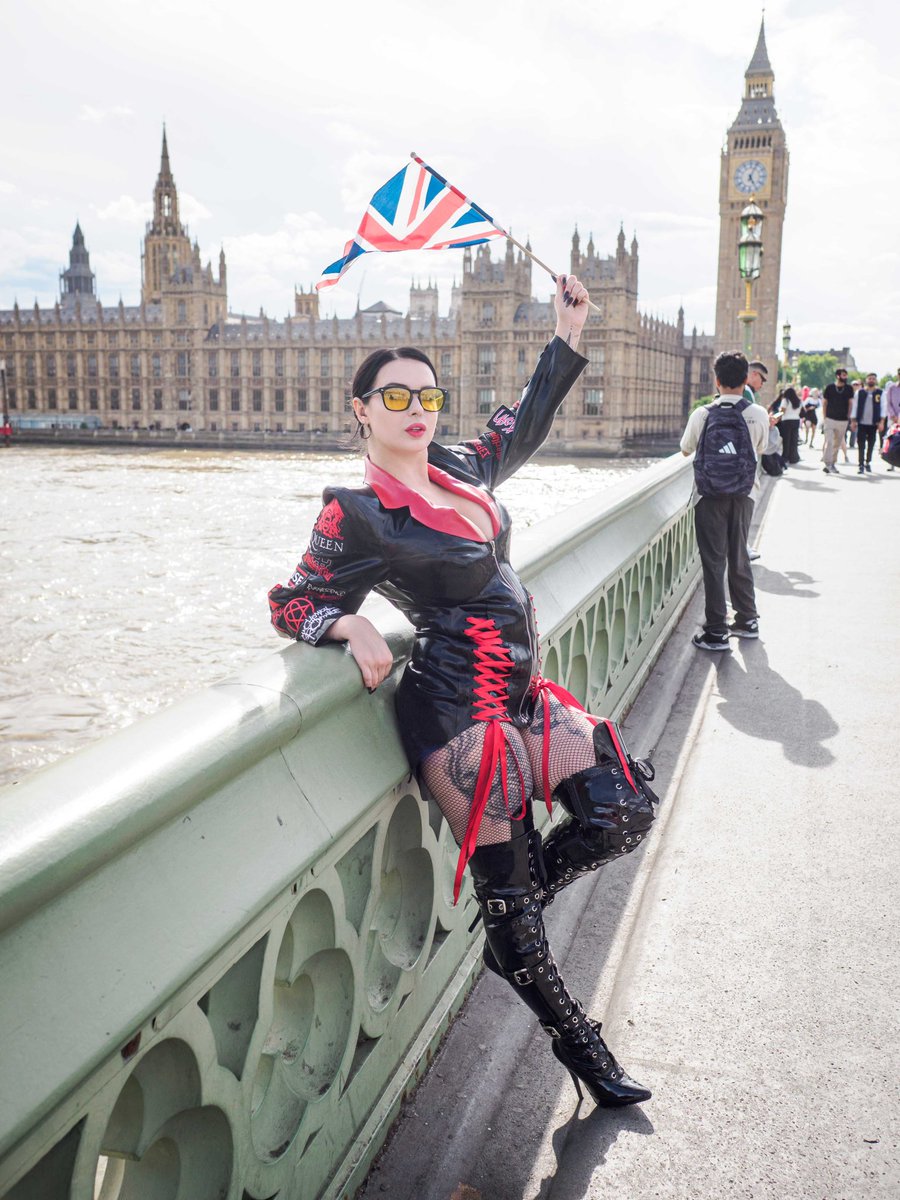 Fetish Weekend London tweet media